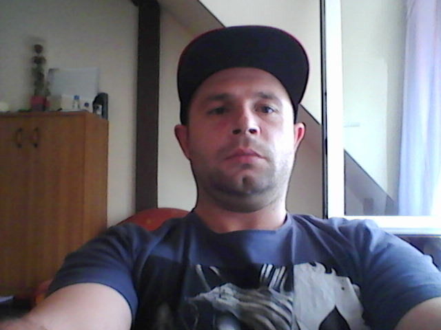  ,   Wlwdimir, 41 ,   