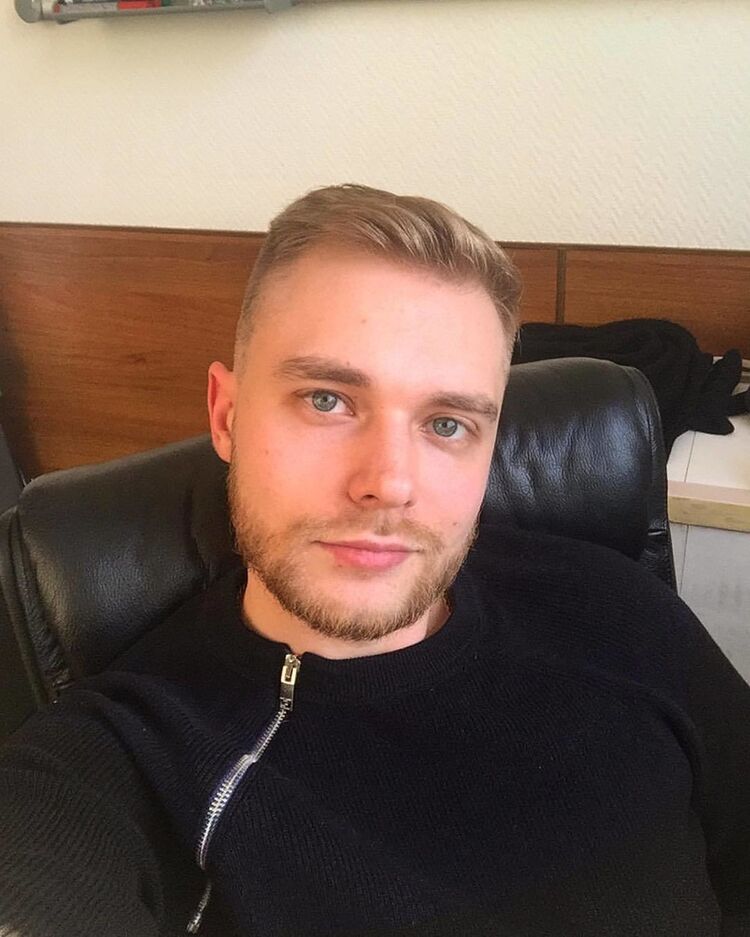 ���� 18893050 ������� Mark, 36 ���, ���� ���������� � ��������