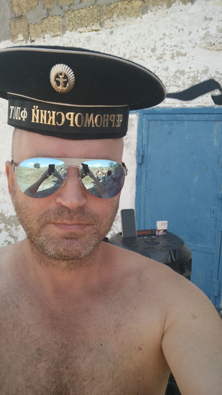  52328350  , 46 ,    