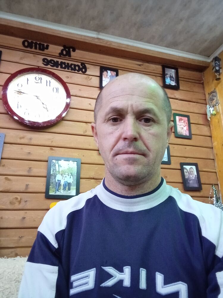  48823580  , 46 ,    