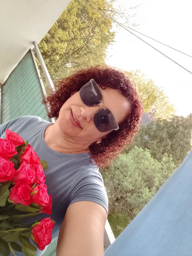  Brzeziny,   , 40 ,   