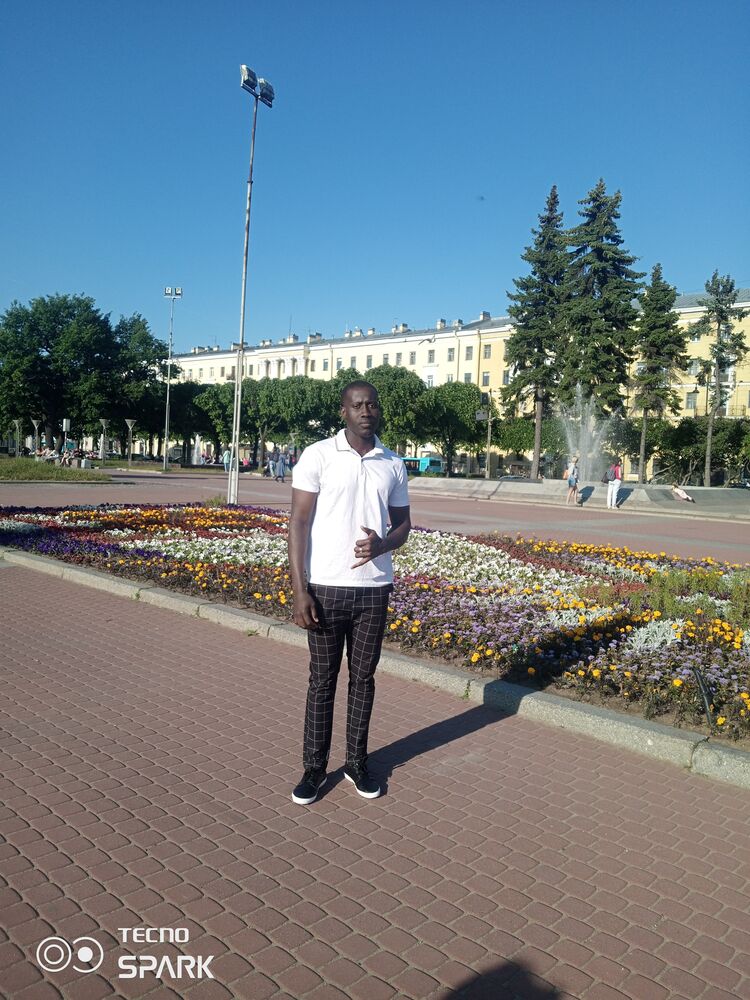  53949510  Sana, 33 ,    