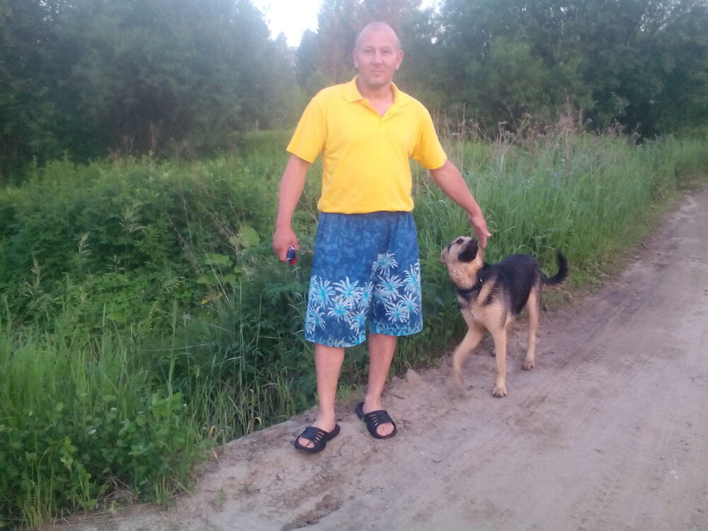  ,   RUSLAN, 44 ,  