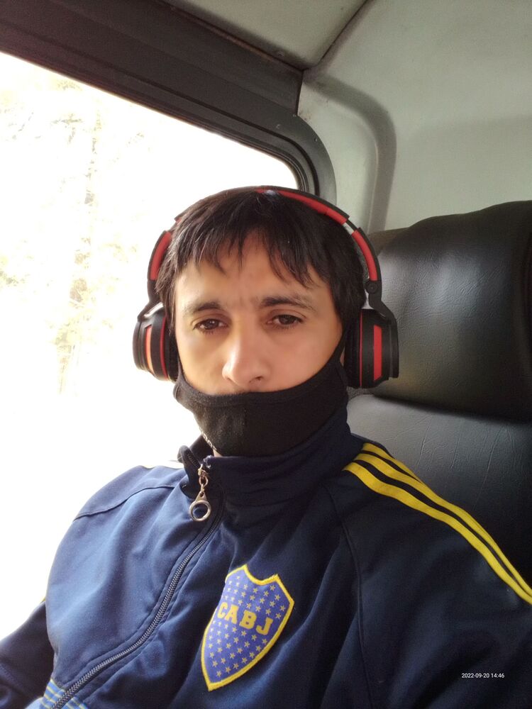  ,   Carlos, 40 ,   ,   