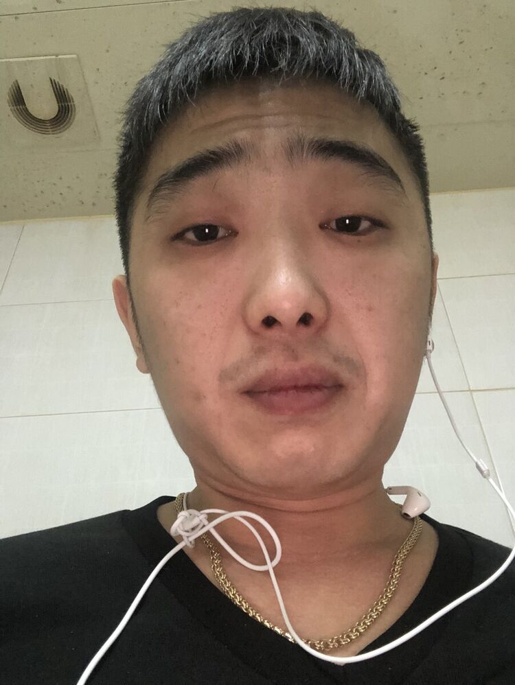 ���� 21000890 ������� Vladimir, 36 ���, ���� ���������� � ��������