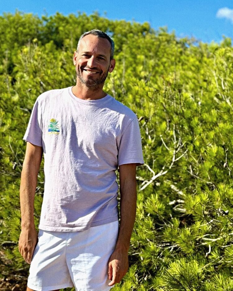  54693820  , 38 ,    -