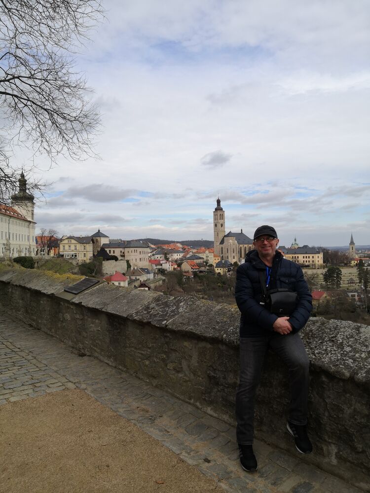  43174050  , 63 ,    -