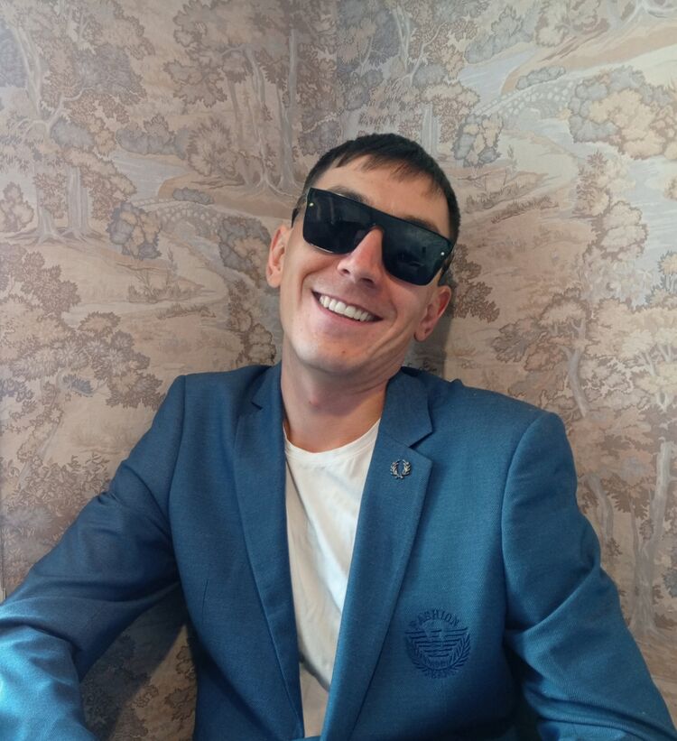 ���� 41864240 ������� Ҹ��, 32 ����, ���� ���������� � ������������