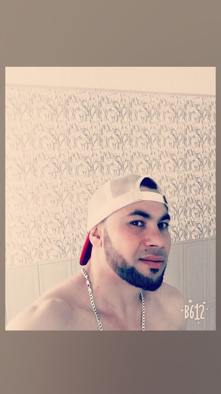  ,   Farid, 31 ,   ,   