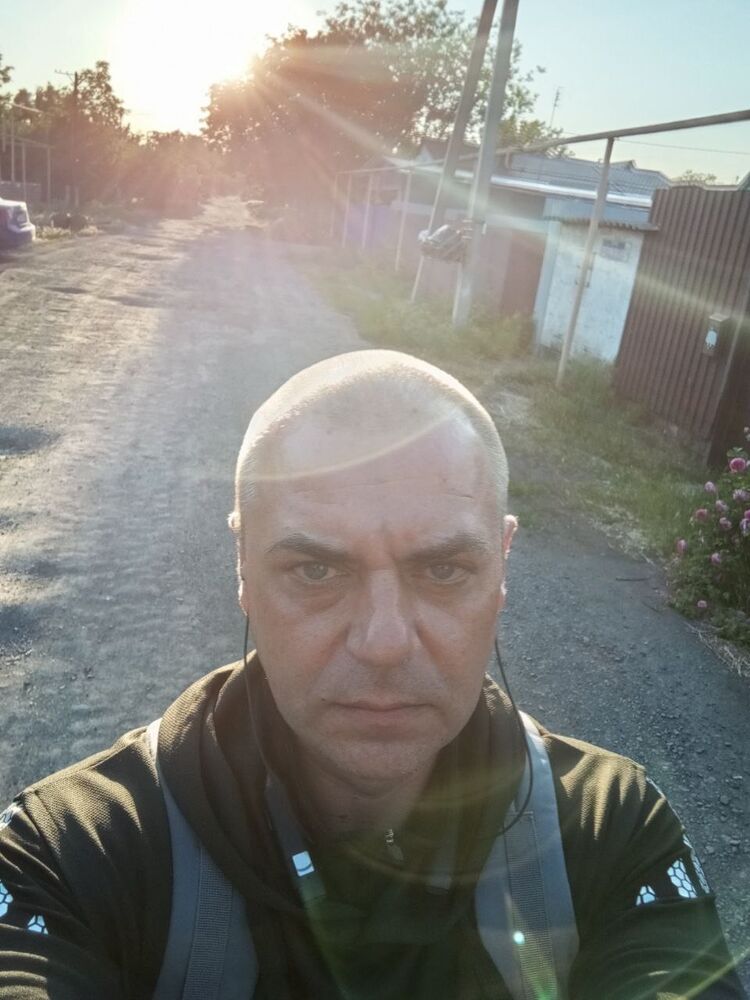  46318230  , 43 ,    