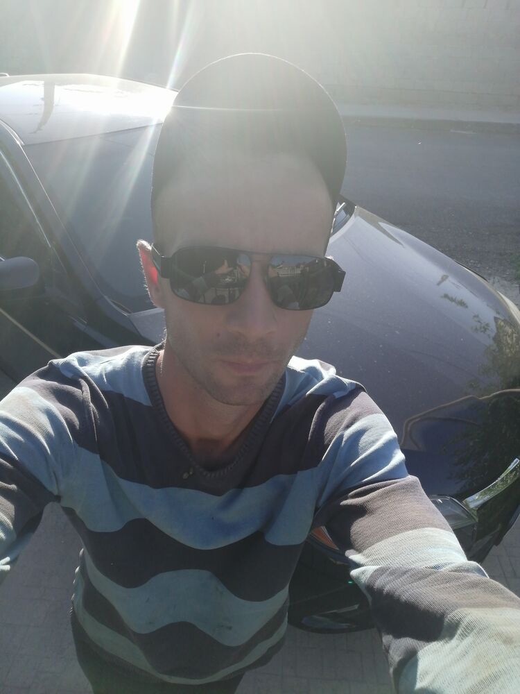  51848770  , 33 ,    