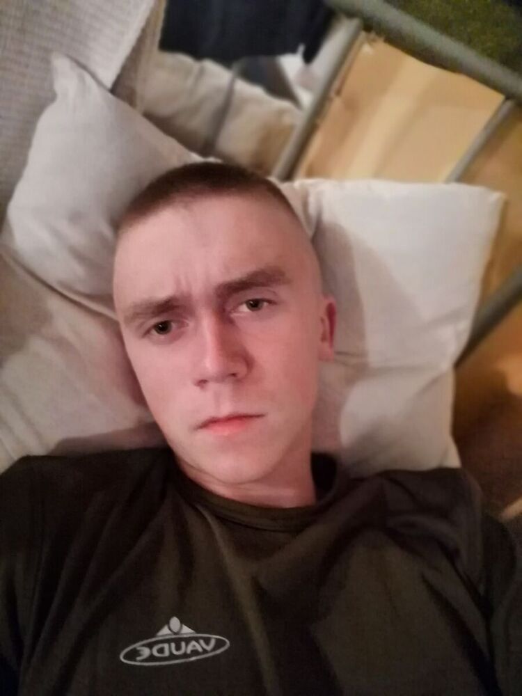  21669560  , 25 ,    