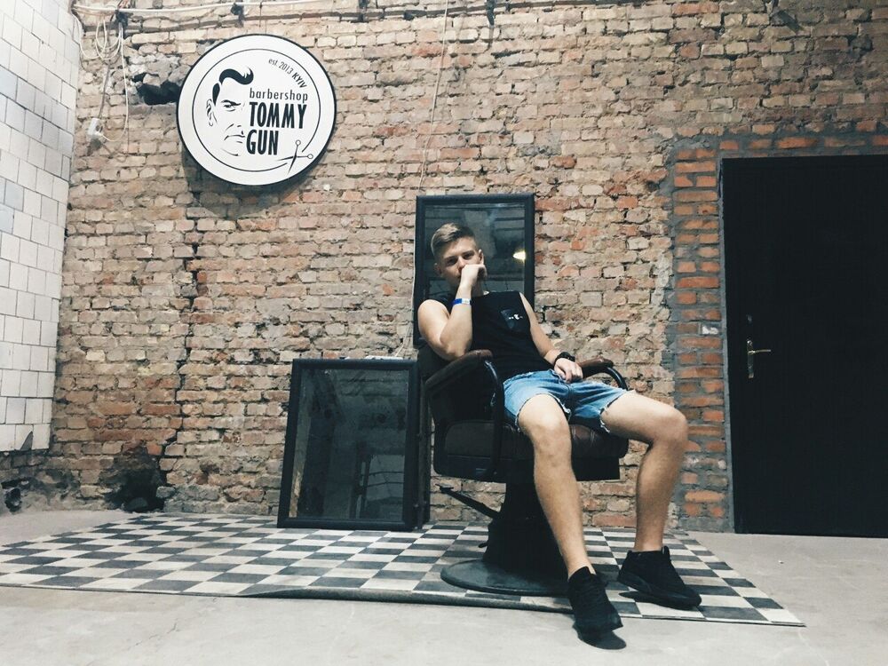  26049380  , 24 ,    