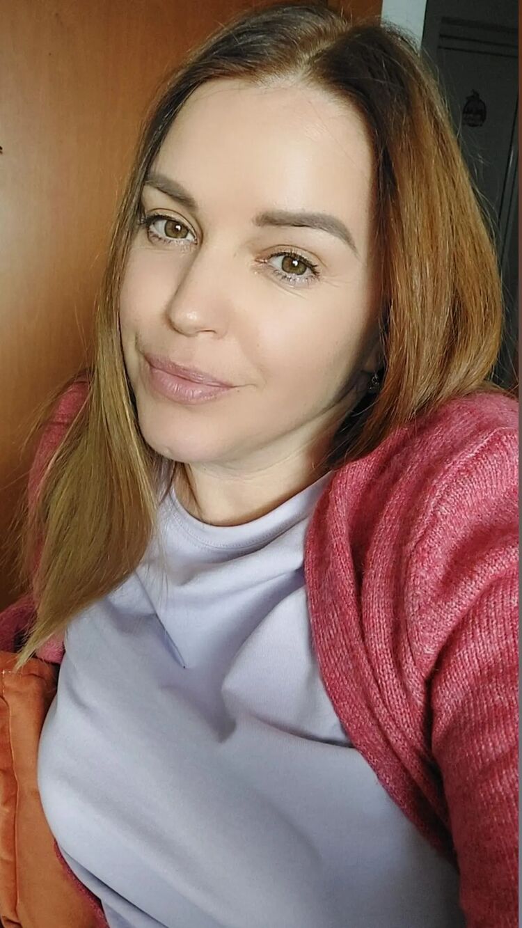  41521620  Olga, 44 ,    