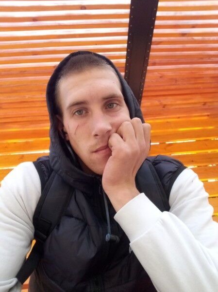  30747980  , 23 ,    