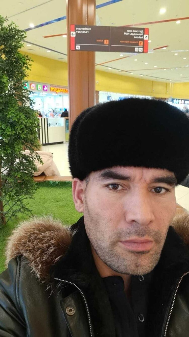 ���� 49681330 ������� ���������, 42 ����, ���� ���������� � �����-���������