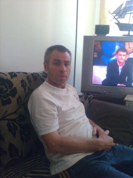  11146290  Aleksei, 63 ,    