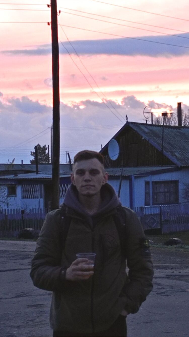  45597490  , 21 ,    