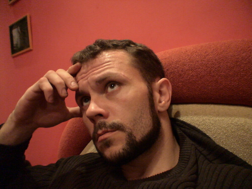  ,   Aleks west, 48 ,     , c 