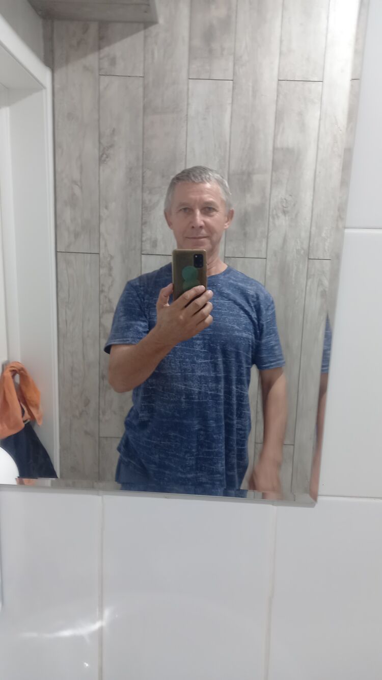  52215620  , 58 ,    