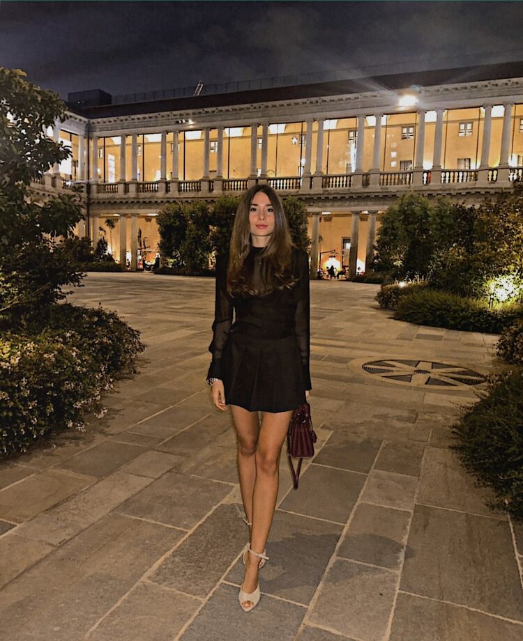  ,   , 27 ,   ,   