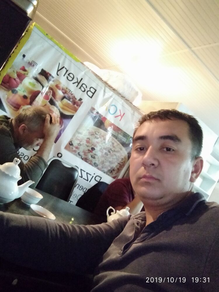  ,   Davronbek, 31 ,   ,   , c 
