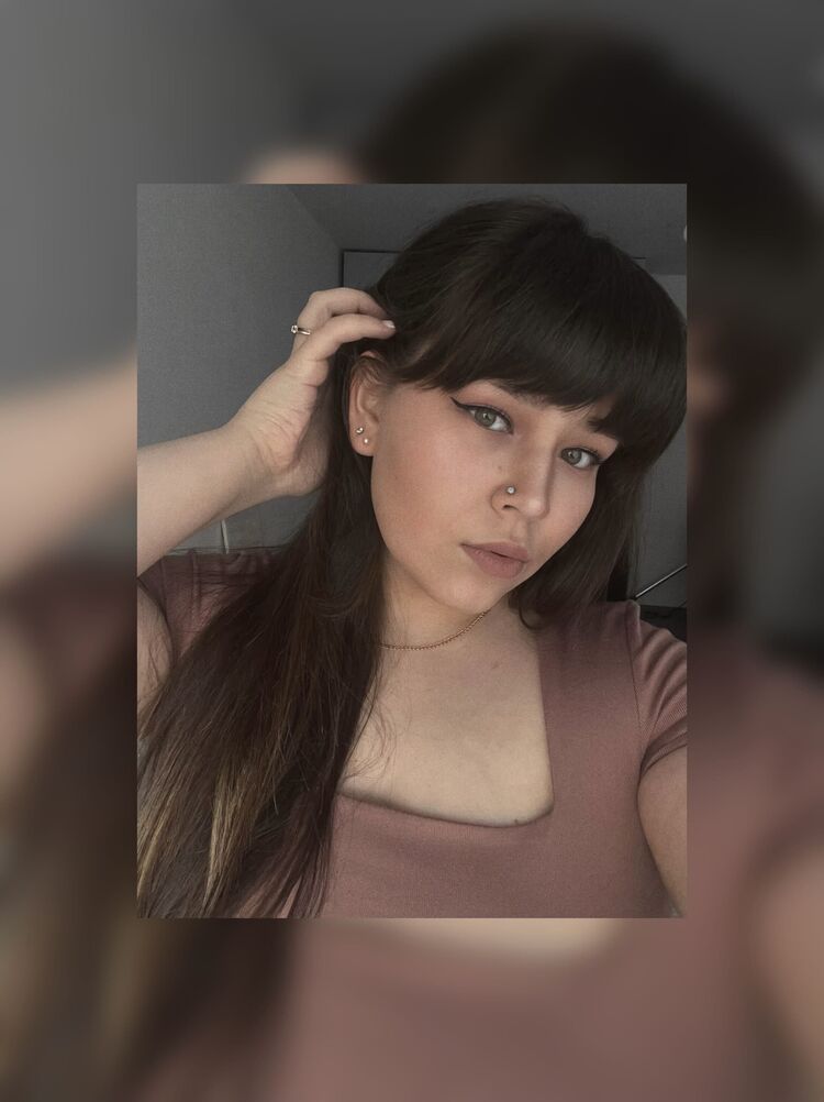  43591380  , 22 ,    