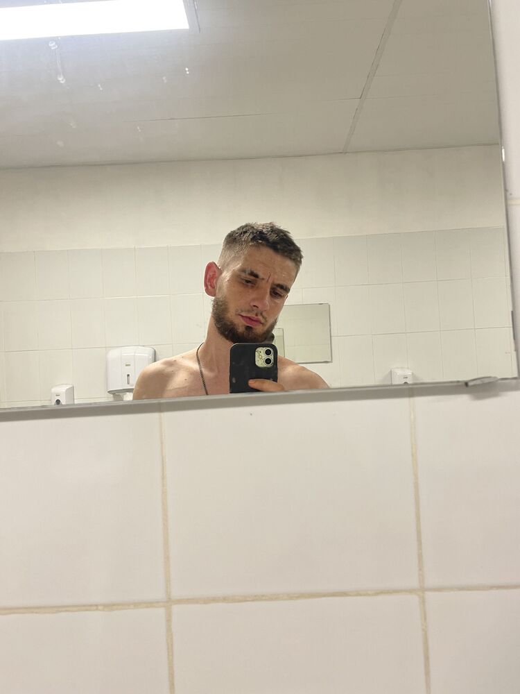  45764440  Bogdan, 27 ,    