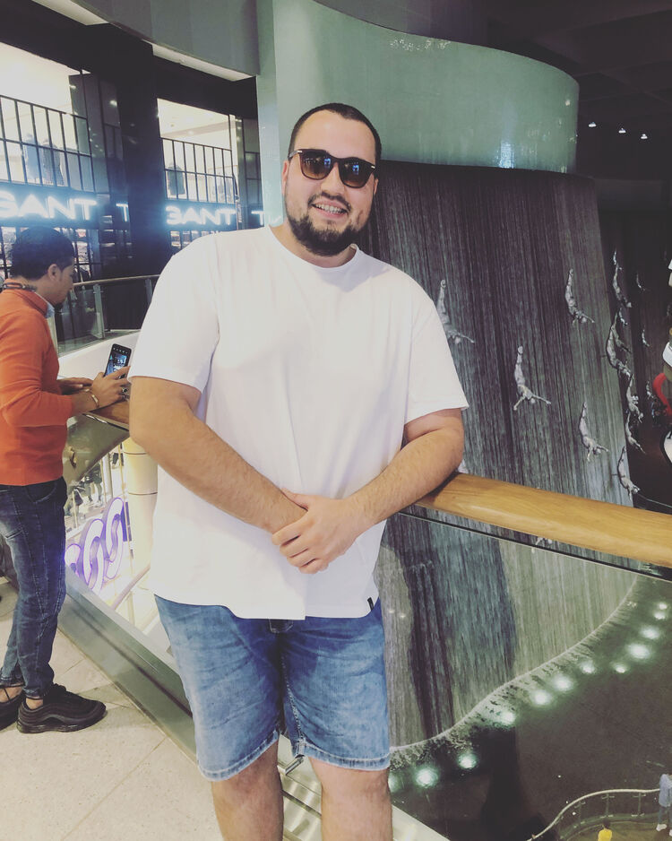  ,   Nazar, 31 ,   ,   