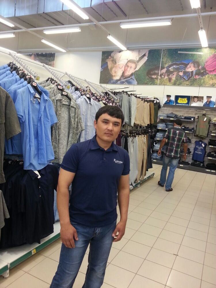 8845640  Sardor, 37 ,    