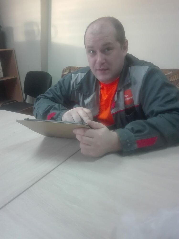  18665600  , 49 ,    -