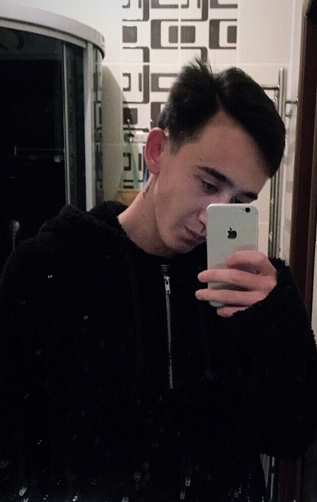  53486150  Zhanov, 26 ,    