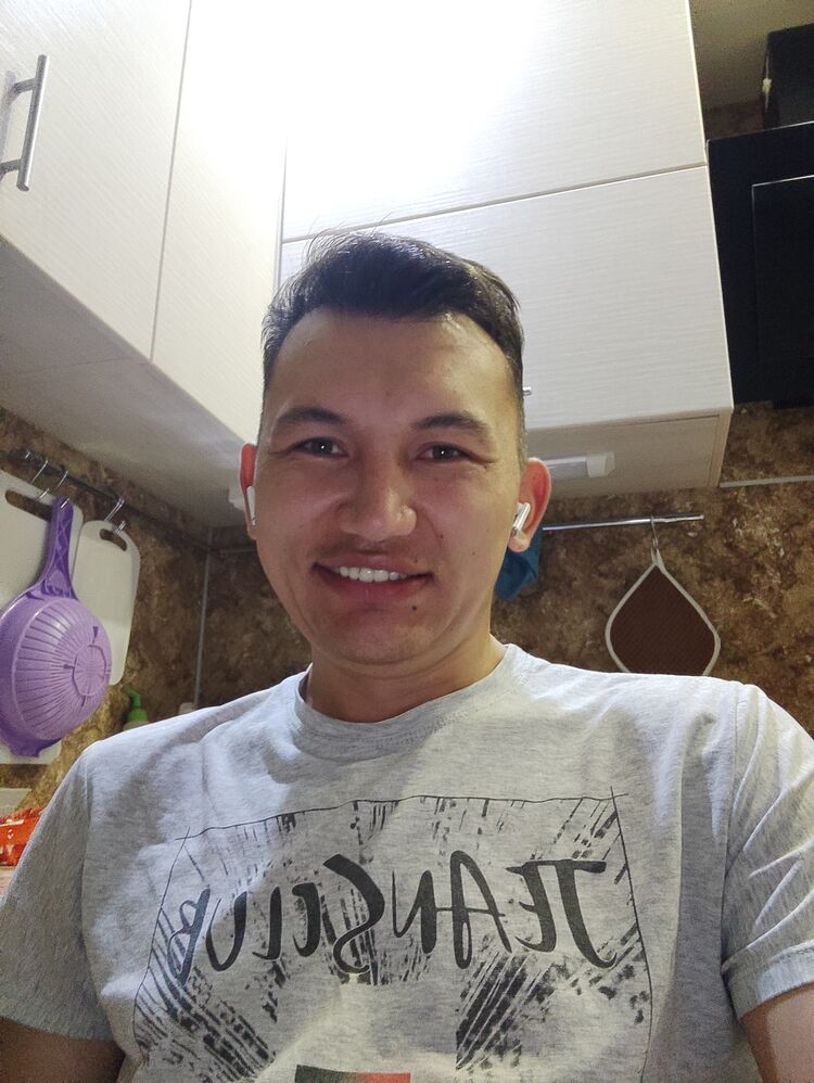  46756110  , 28 ,    