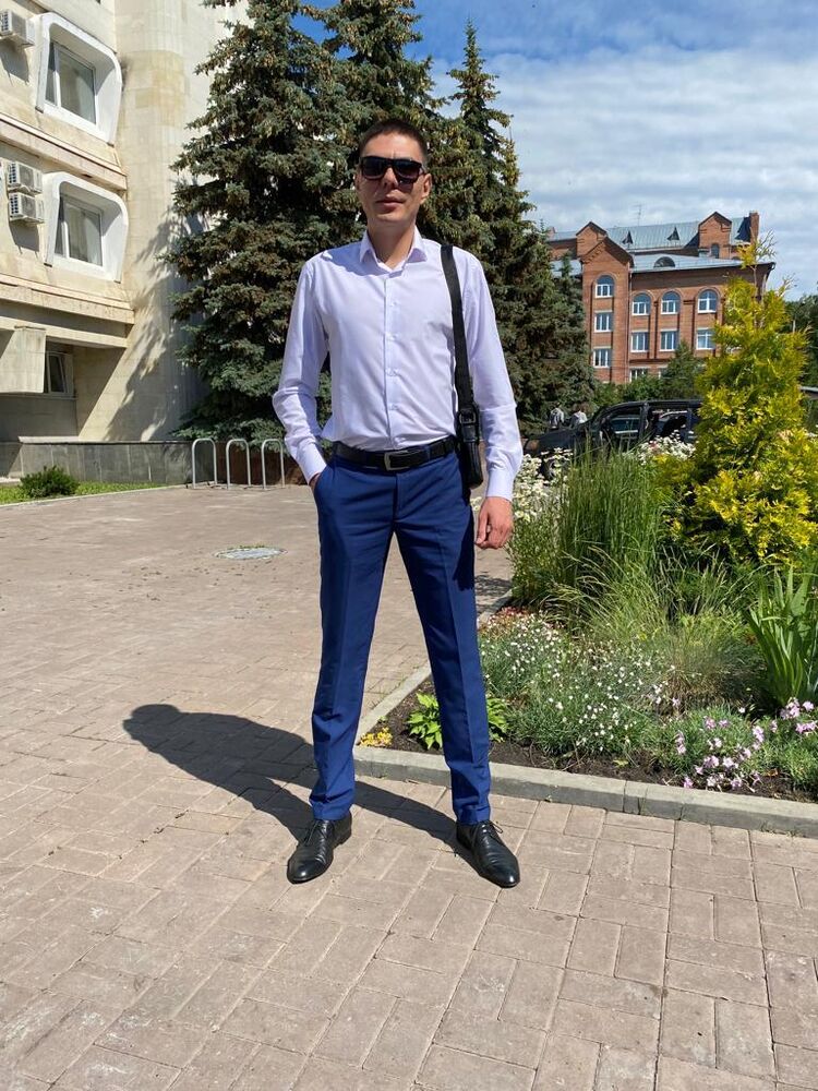  ,   Anton, 32 ,   ,   , 