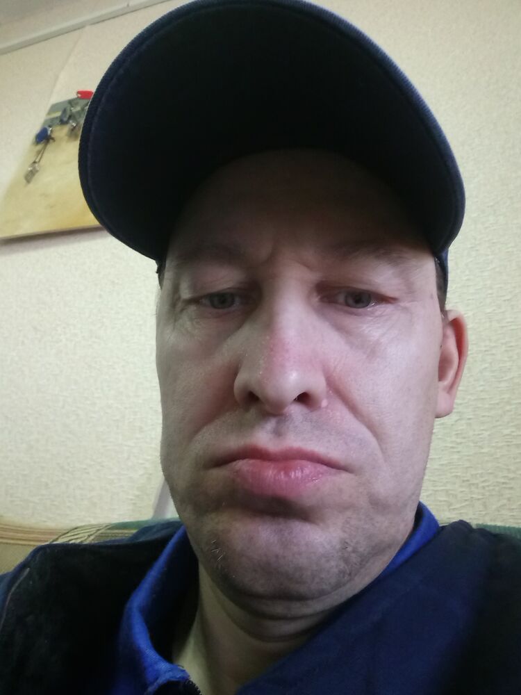  ,   Ruslan, 46 ,   ,   , c , 