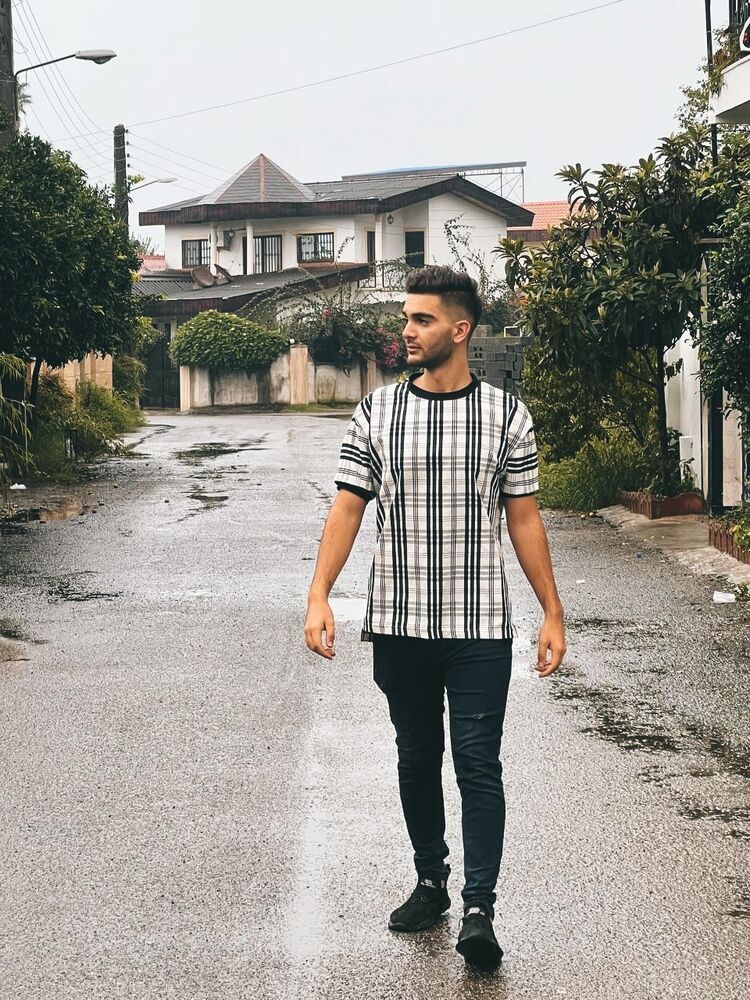  ,   Amir, 25 ,   ,   