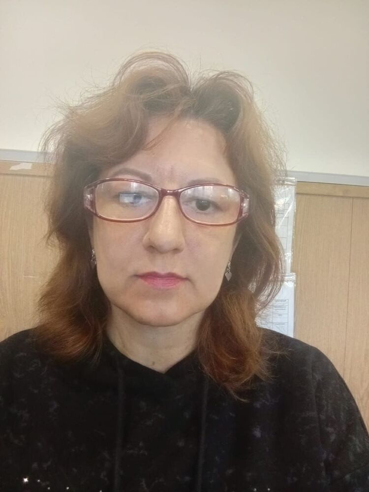  54301010  Yulia, 46 ,    