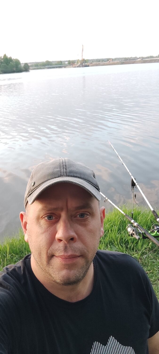  ,   Vasily, 42 ,   ,   , c 