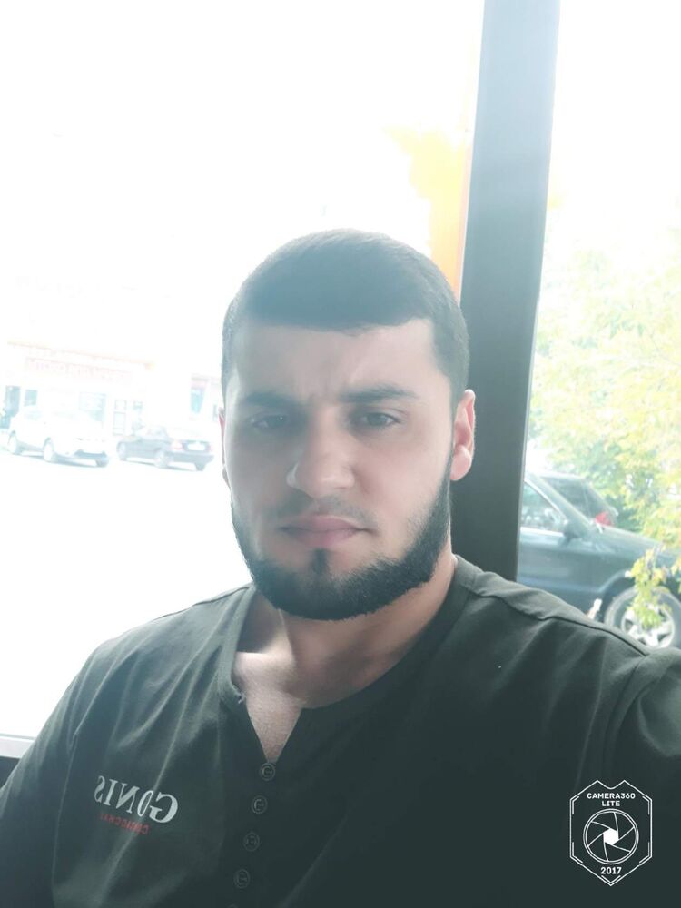  53249350  , 32 ,    