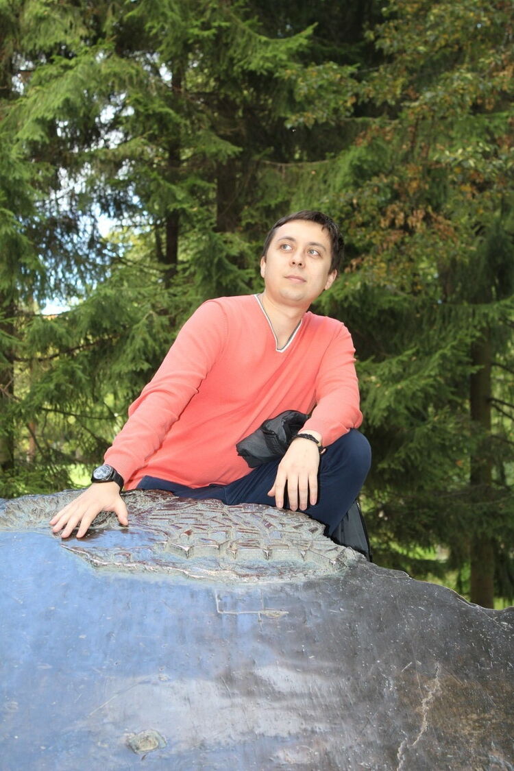  8904060  , 35 ,    -