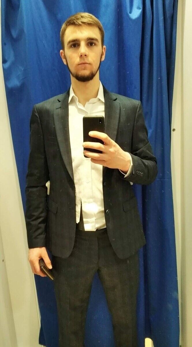  20403680  Pavel, 26 ,    Praha