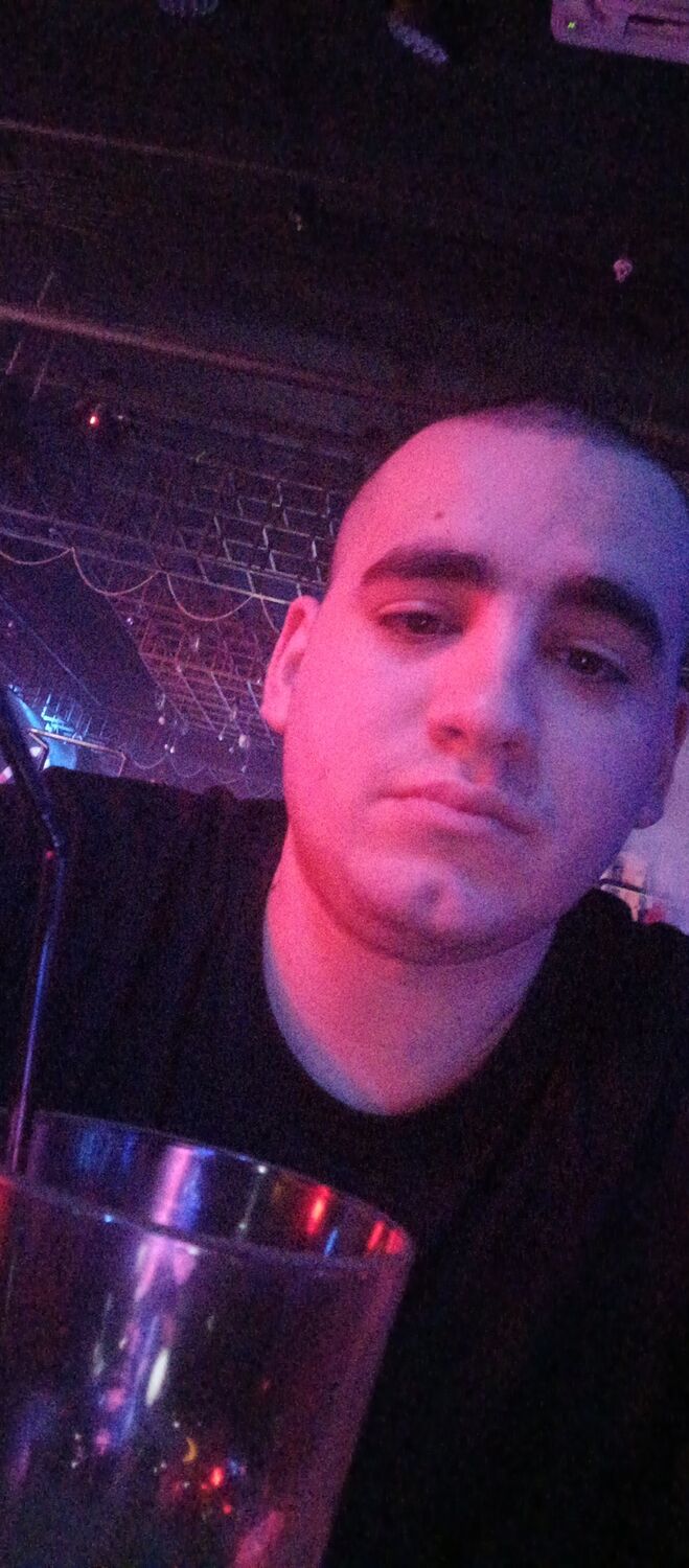  52535610  Danilla, 27 ,    