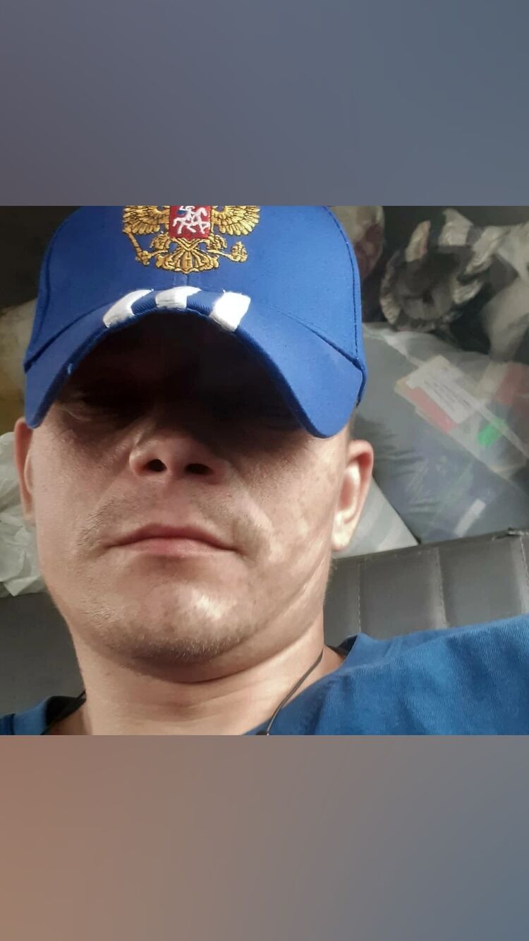  ,   Slava, 35 ,   ,   , c , 