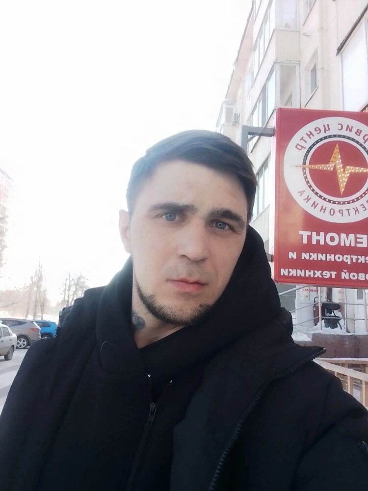  48354660  Andrey, 32 ,    