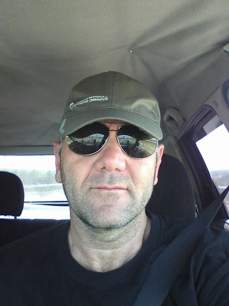  12870920  Robert, 55 ,     
