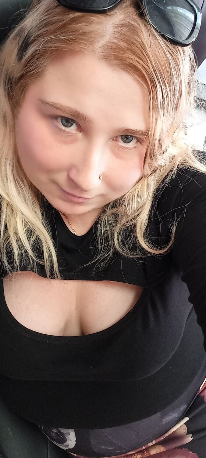  49035780  Maria, 34 ,    