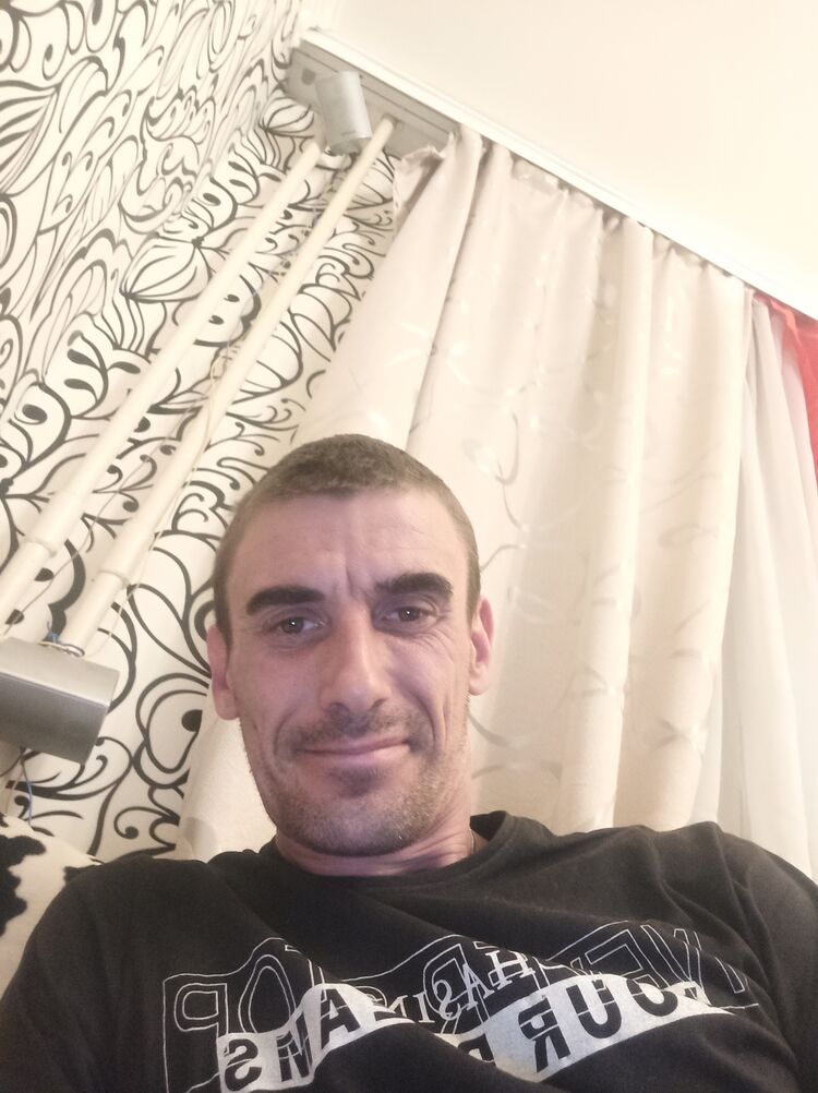 -,   , 37 ,   ,   