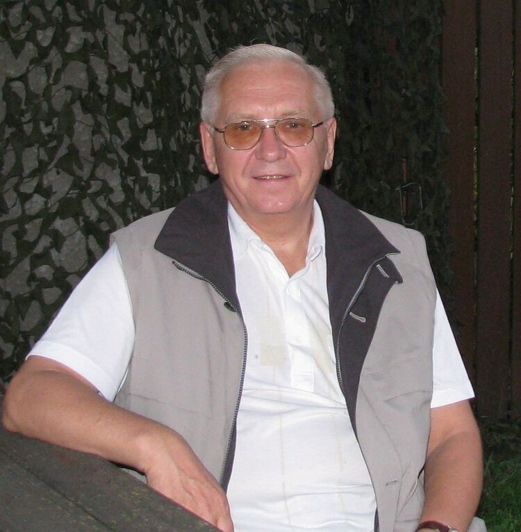  9195650  Petrovic, 69 ,    