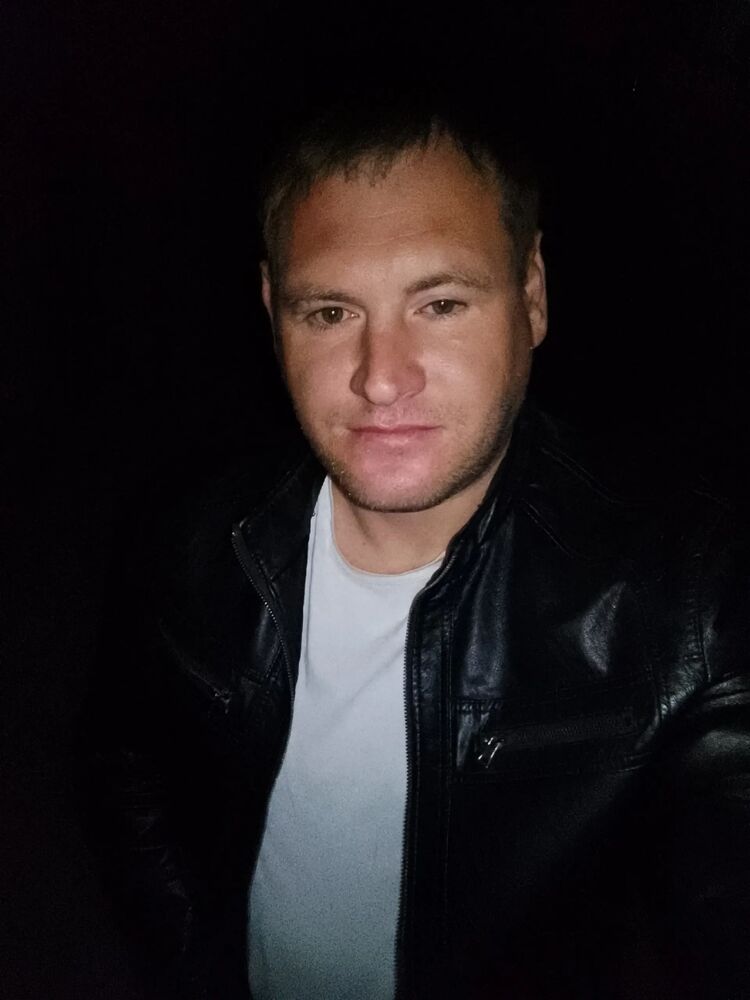  ,   Sergey, 35 ,   ,   