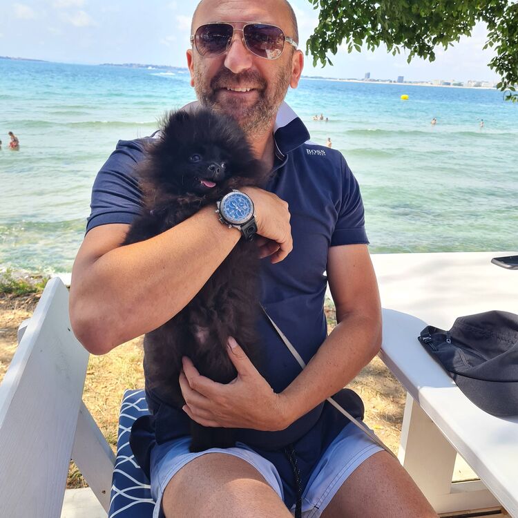  ,   Valeri, 46 ,   ,   